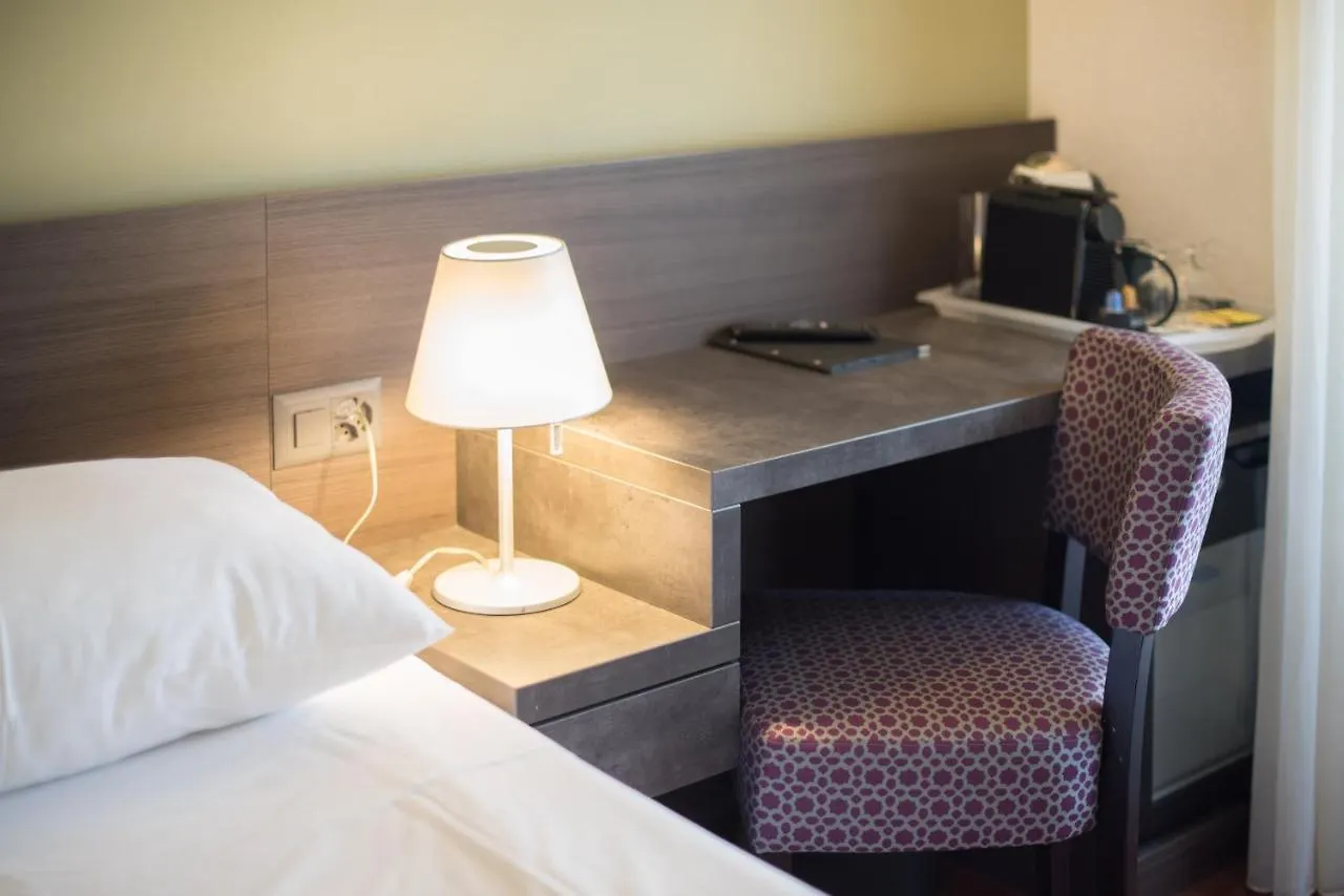 ***  Hotel Montana Geneva Switzerland