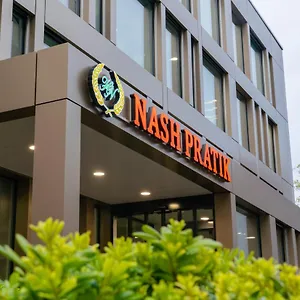 3* Hotel Nash Pratik